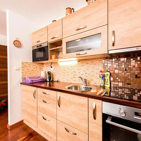 Domino Apartment *